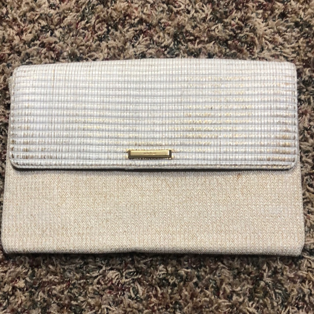 Stella & Dot Gold clutch